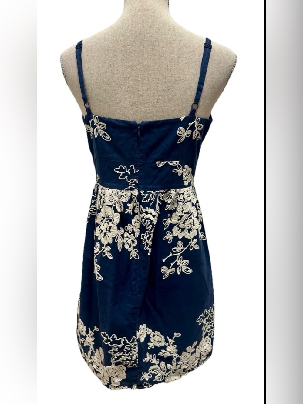JCrew Factory Mini Sundress 8 Spaghetti Straps Embroidered Floral Cottagecore - Picture 2 of 9